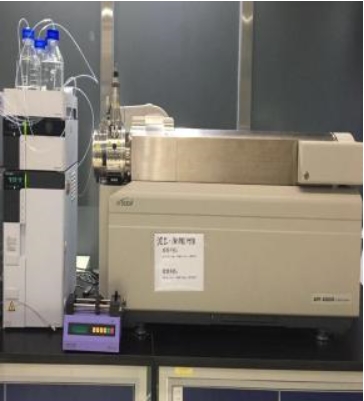 三重串接四级杆质谱仪